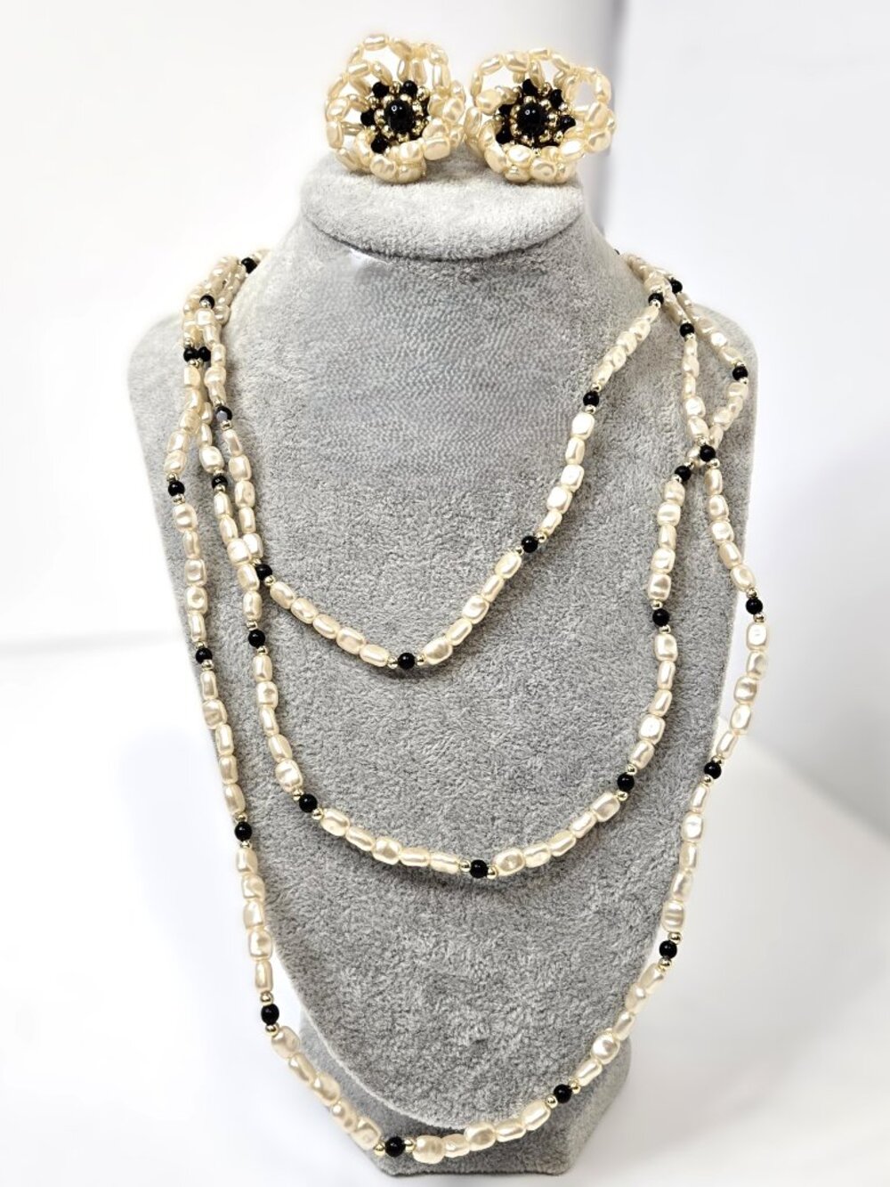 Vintage 32" Faux Pearls, Black & Gold Tone Beads Necklace and Pierced Earrings
